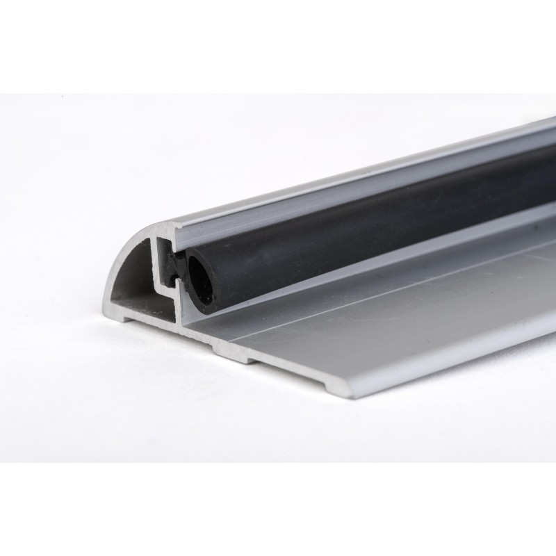 HOMEWELL Soglia Porta PMR In Alluminio – Larghezza 50 Mm, Lunghezza 930 Mm, Laccato Bianco – Con Guarnizione E Angolo Di Taglio – Per Accessibilità Senza Barriere, Adatta A Interni Ed Esterni