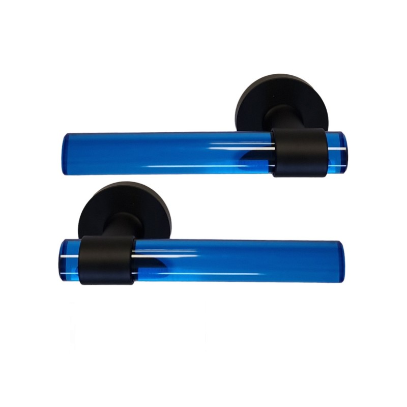 Poignées de Porte" JOY" BLEUES Plexiglass Cristallines  à Pieds Inox Noirs.