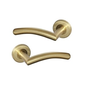 Maniglie per porta su rosette, modello “Elsa Angolo Vivo”, in acciaio inox 304, KLOSE BESSER